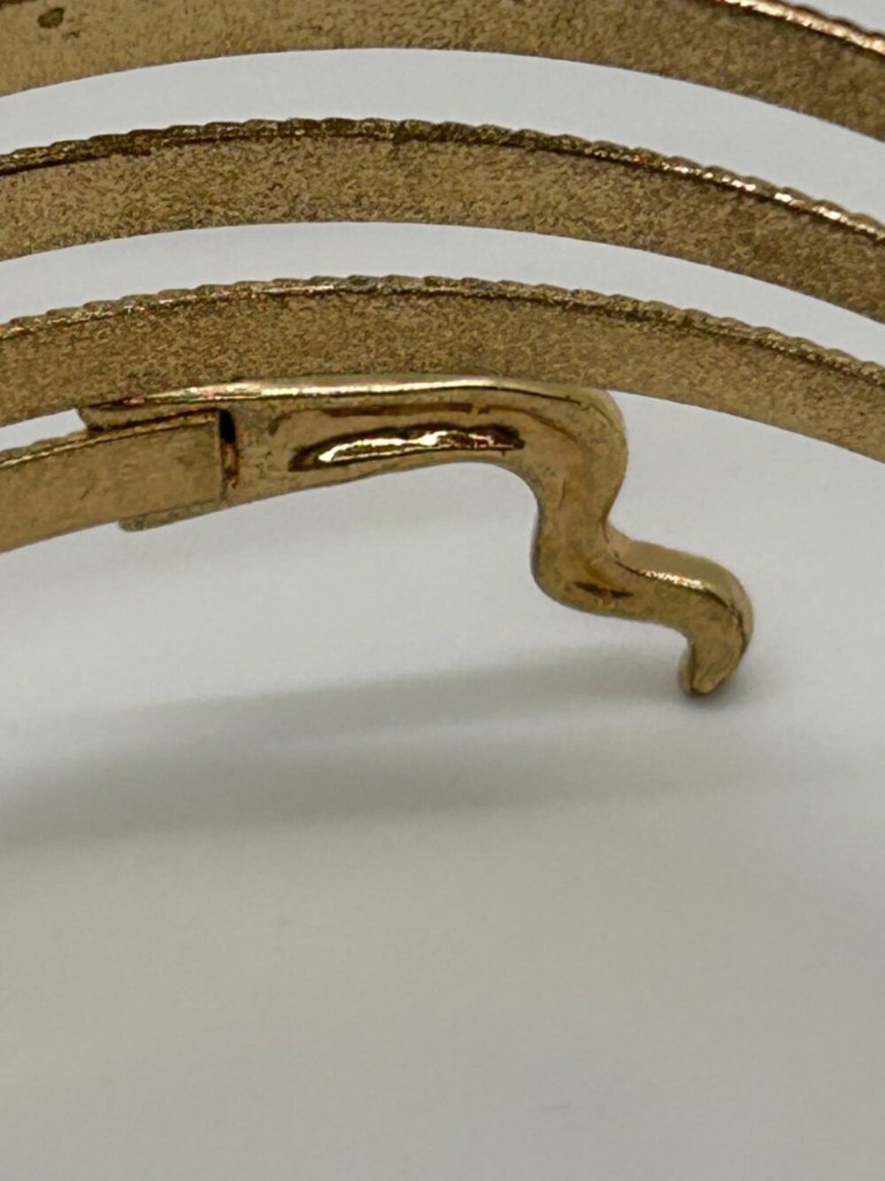 Gold-tone Snake Arm Cuff Spiral Wrap Bracelet Cleopatra Egyptian Medusa Costume - Picture 8 of 12